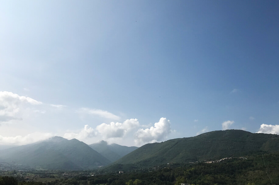 Viasolferino ristrutturazione casa con panorama, montagne abruzzesi